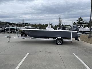 BOATZON | Tidewater 1910 Bay Max 2024