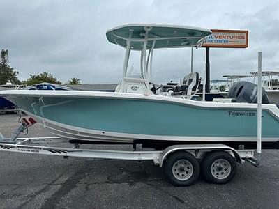 BOATZON | Tidewater 210 CC Adventure 2023 BOATZON | Tidewater 210 CC Adventure 2023