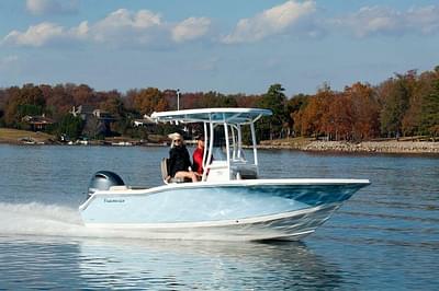 BOATZON | Tidewater 210 LXF 2025