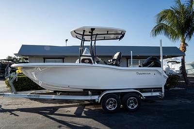 BOATZON | Tidewater 210CC Adventure 2024