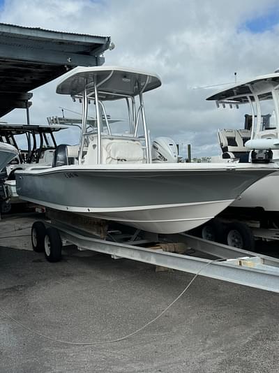 BOATZON | Tidewater 2200 Carolina Bay 2018