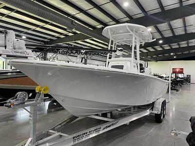 BOATZON | Tidewater 2300CB 2025