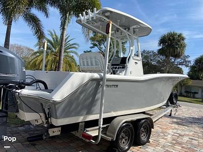 BOATZON | Tidewater 232 Adventure