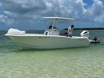 BOATZON | Tidewater 232 Center Console Adventure 2020