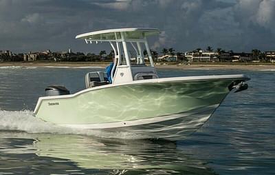 BOATZON | Tidewater 232 Center Console Adventure 2023