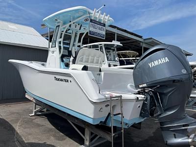 BOATZON | Tidewater 232 LXF 2025