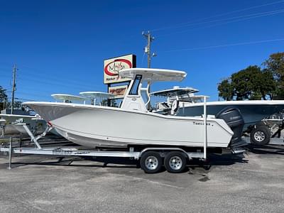 BOATZON | Tidewater 232 SS 2024