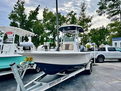 BOATZON | Tidewater 2410 Bay Max 2020