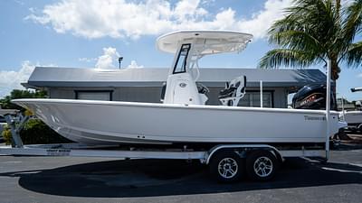 BOATZON | Tidewater 2410 Bay Max 2025