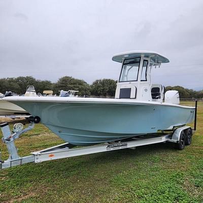 BOATZON | 2024 Tidewater 2500 Carolina Bay