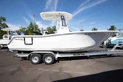 BOATZON | Tidewater 256 CC Adventure 2023