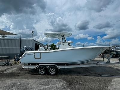 BOATZON | Tidewater 256 CC Adventure 2025