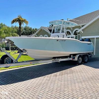 BOATZON | Tidewater Adventure 252CC