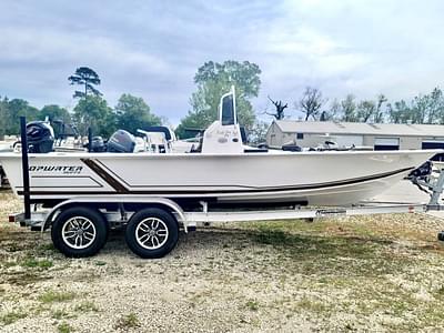 BOATZON | Topwater Skiffs Trinity Bay 213 2023