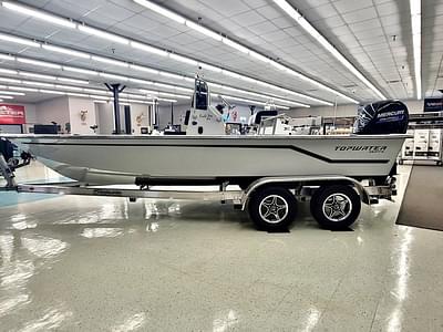 BOATZON | Topwater Skiffs Trinity Bay 213 2023 BOATZON | Topwater Skiffs Trinity Bay 213 2023