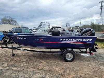 BOATZON | 2018 Tracker Pro Guide V-16 WT BOATZON | 2018 Tracker Pro Guide V-16 WT