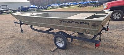 BOATZON | Tracker® Boats Grizzly 1648 Jon 2024