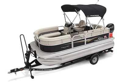 BOATZON | Tracker® Boats PARTY BARGE 16 2025