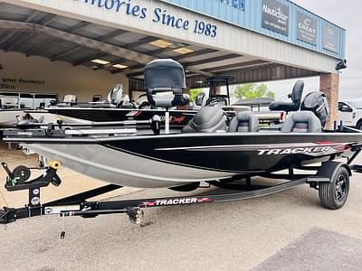 BOATZON | Tracker® Boats PRO TEAM 175 TXW 2024