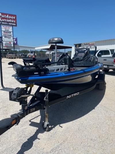 BOATZON | Tracker® Boats Z19 Pro Package 2021