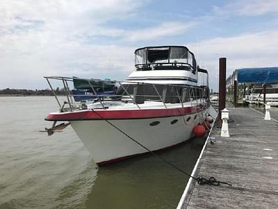 BOATZON | Transpacific Marine Flushdeck Motoryacht 1988