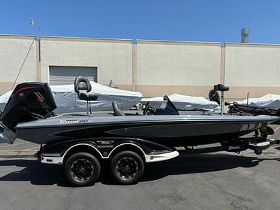 BOATZON | Triton 20XP Patriot 2024