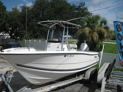 BOATZON | Triton 225 Center Console 2006