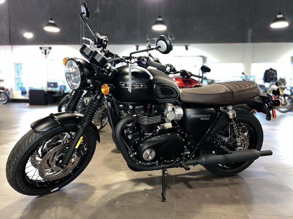 壁掛けウォールアート／TRIUMPH Bonneville T120 650cc Amazon.com: Inspirational Wall Art Co. - Fluid | Triumph