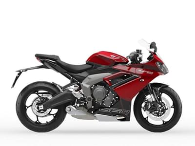 BOATZON | Triumph Daytona 660 Carnival RedSapphire Black 2025