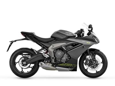 BOATZON | Triumph Daytona 660 Satin GraniteSatin Black 2025