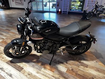 BOATZON | Triumph Trident 660 Sapphire Black 2024