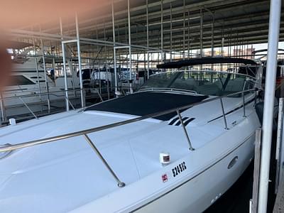 BOATZON | Trojan 440 Express Yacht 1997