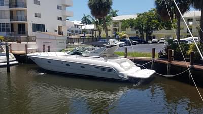 BOATZON | Trojan 440 Express Yacht 1999