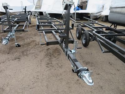 BOATZON | Trophy Trailers Pontoon 24 2022