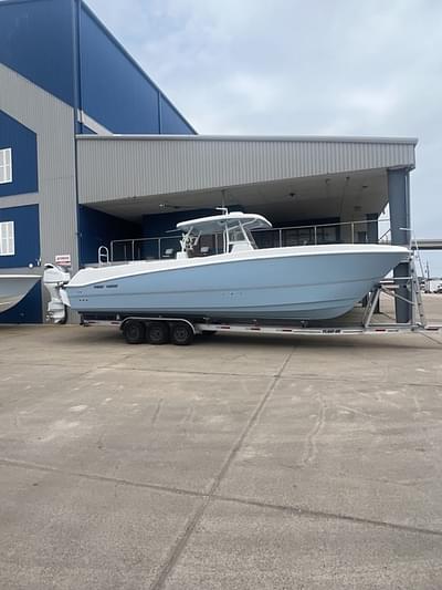 BOATZON | Twin Vee Powercats 340 GFX 2022