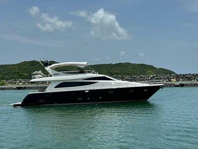 BOATZON | Uniesse 65 Motor Yacht 2008