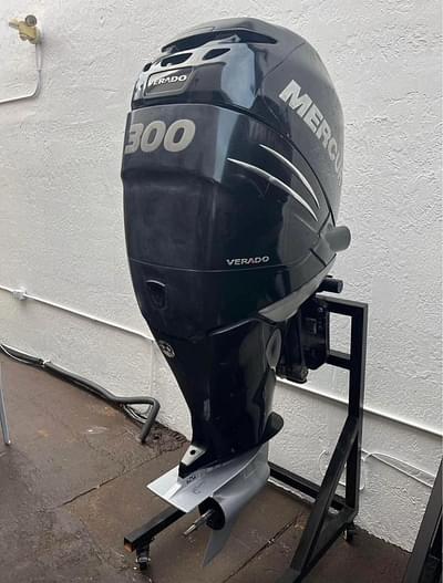 BOATZON | Used mercury 300HP 4-Stroke Outboard Motor Engine