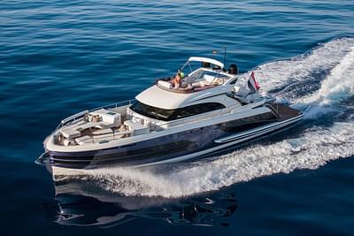 BOATZON | Van der Valk BeachClub 660 Flybridge 2025