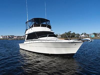 BOATZON | Viking 35 Convertible 1985