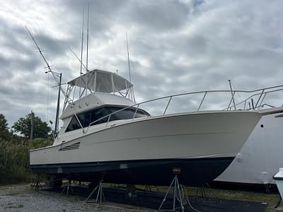 BOATZON | Viking 38 Convertible 1990