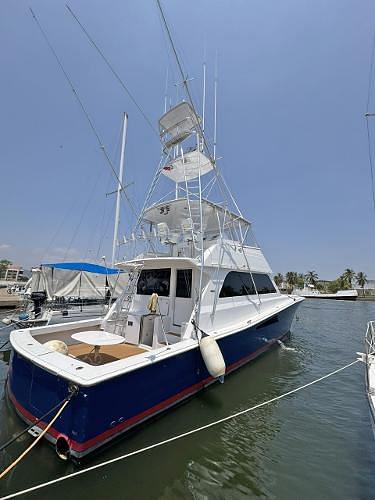 BOATZON | Viking 58 Convertible 1998