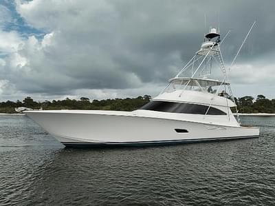 BOATZON | Viking 80 Convertible