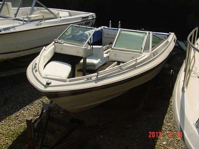 BOATZON | VIP 190 Sundancer Bowrider Mercruiser 140 1984