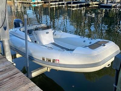 BOATZON | Walker Bay Generation 450DLX