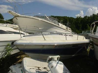 BOATZON | Wellcraft 210 Cuddy Mercruiser cut parts boat 1988