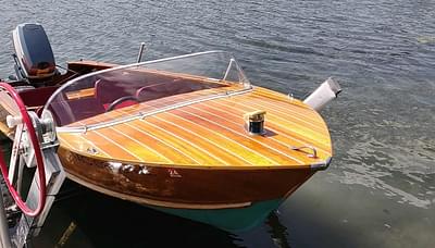 BOATZON | 1954 Wolverine Wagemaker