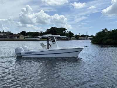 BOATZON | World Cat 235CC 2025