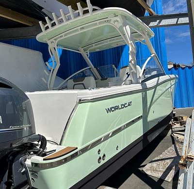 BOATZON | World Cat 280 DCX 2023