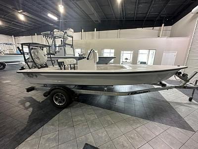 BOATZON | Xplor Boatworks, LLC Delta 18 2024