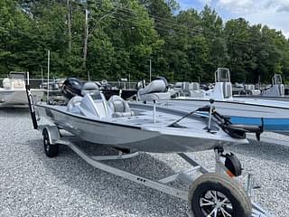 BOATZON | Xpress H18 CRAPPIE MODEL 2025